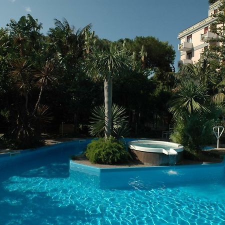 Reginna Palace Hotel Майори Екстериор снимка